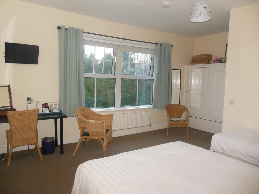 Furtho Manor Farm Bed & Breakfast Milton Keynes Exterior photo